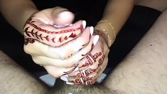 Huge Arab Cumshot In This Arab Handjob Video