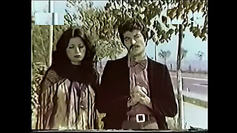 الإباحية الكلاسيكية مع لمسة: كاظم كارتال وليلي كاراتي في عام 1977