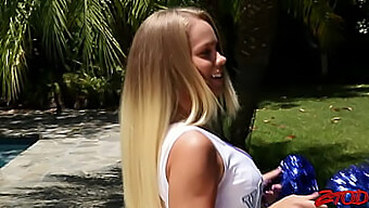 Curvy Cheerleader Gets Her Bubble Butt Creampied