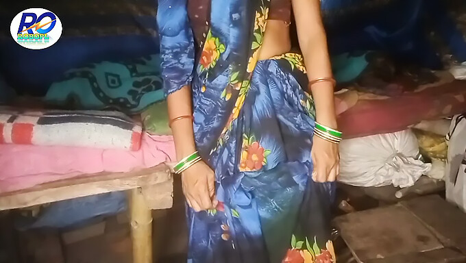 Une Fille Indienne De 18 Ans Se Fait Baiser Le Cul Par Son Beau-Père Dans Une Vidéo Maison