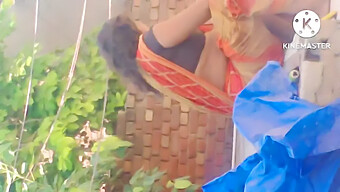 La Vidéo De Sexe Maison D'Une Tante Indienne