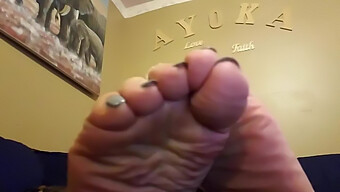 Fekete Pov: Soles Tease Hd-Ben