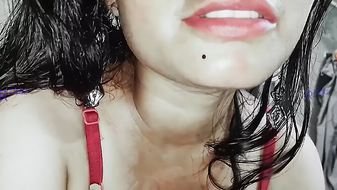 Sexo Caliente Con Una Pareja Desi Y Una Experiencia De Audio Clara Con Un Condón