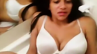 Amateur Indian (18+) Gets Fucked By Big Cock