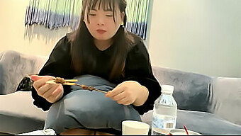 Chinese Beauty Gets Fucked In Amazing Way