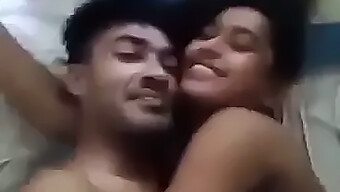 Desi College Girlfriend'S Fucking And Romance