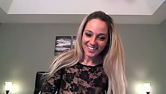 Nahá Nikki Sims V Cam Show