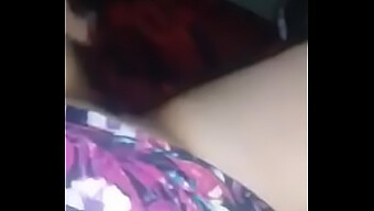 Sesi Handjob Dan Masturbasi Latina Amatir