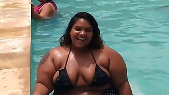 Amateur Blacked Big Natural Tits Get Wet And Wild In The Pool